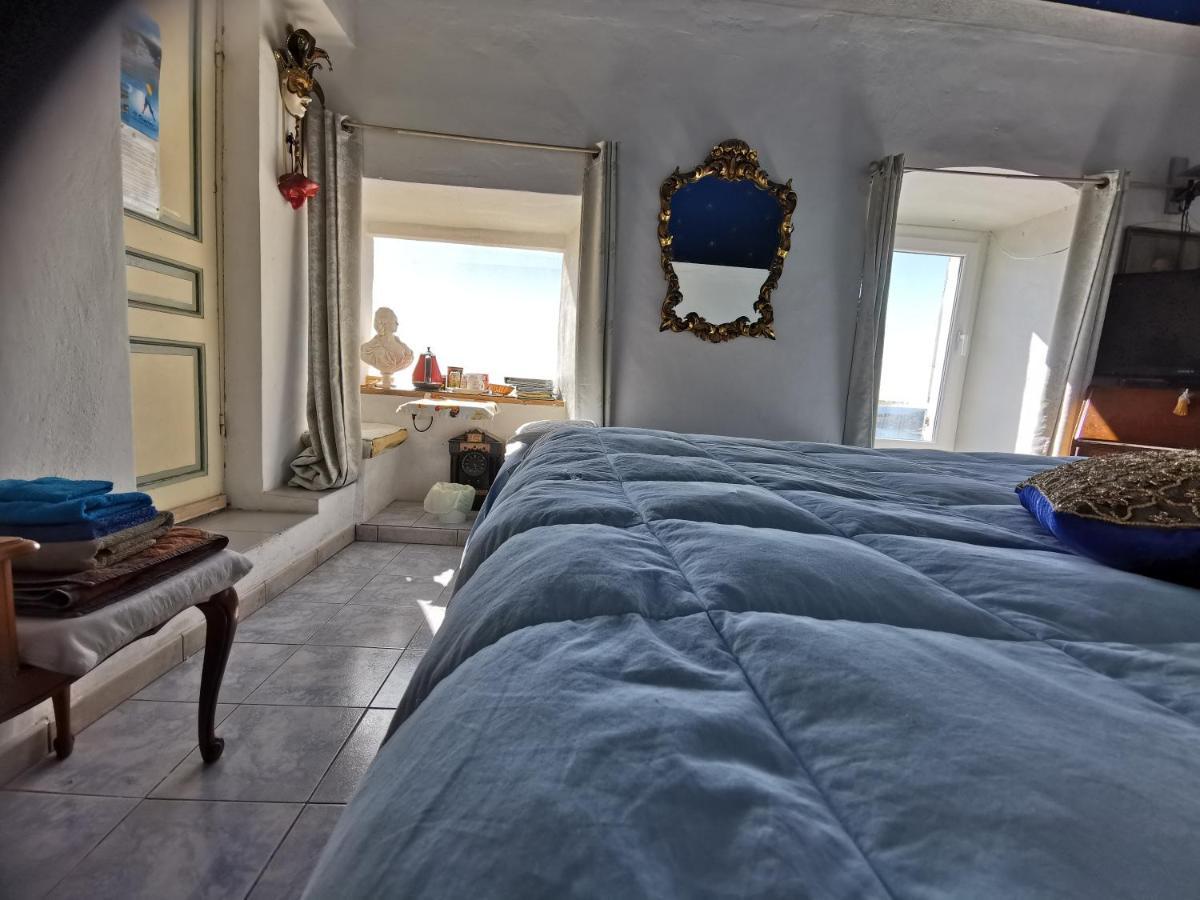 Romantic Casa Lorenzina Affittacamere Βεντιμίλια Εξωτερικό φωτογραφία